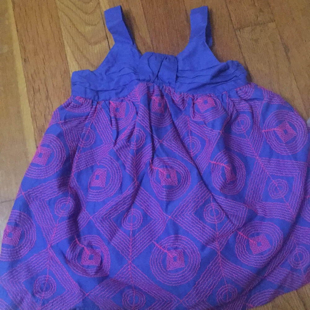 Embroidered baby dress